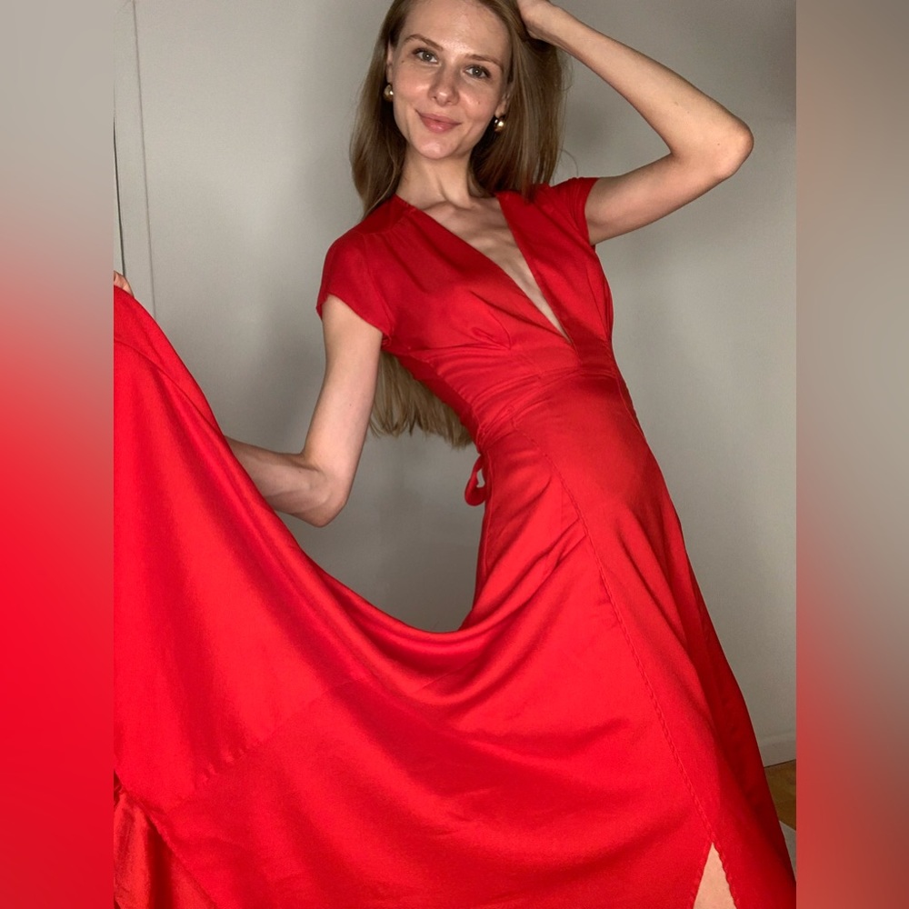 Long maxi elegant dress in red size S - Picture 8 of 11